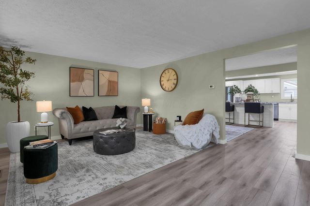 5085 Brush Ridge Court, Columbus, OH 43228
