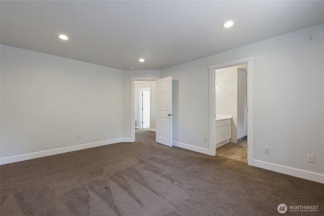 8610 63rd Avenue E, Puyallup, WA 98371