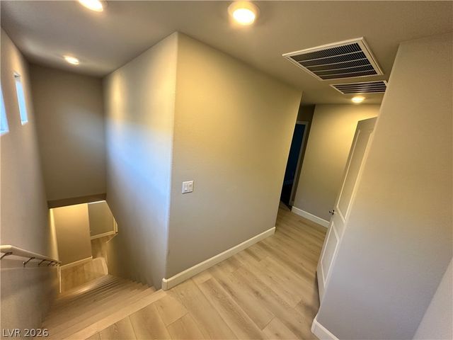 7503 Dragonfruit Avenue, Las Vegas, NV 89113