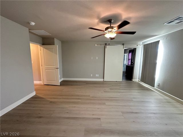 7503 Dragonfruit Avenue, Las Vegas, NV 89113