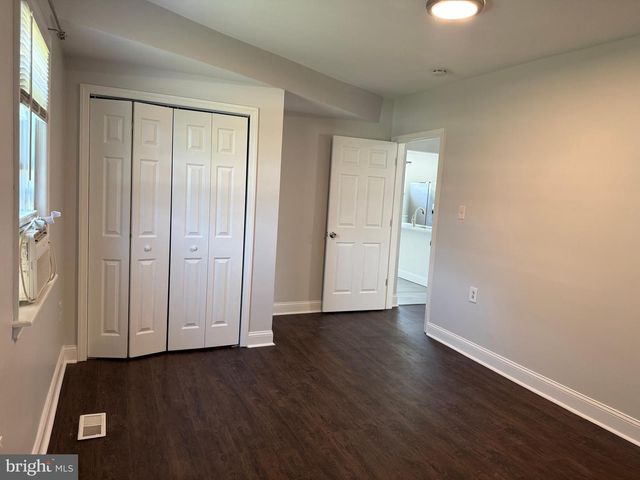 192 BISHOP AVE, West Berlin, NJ 08091