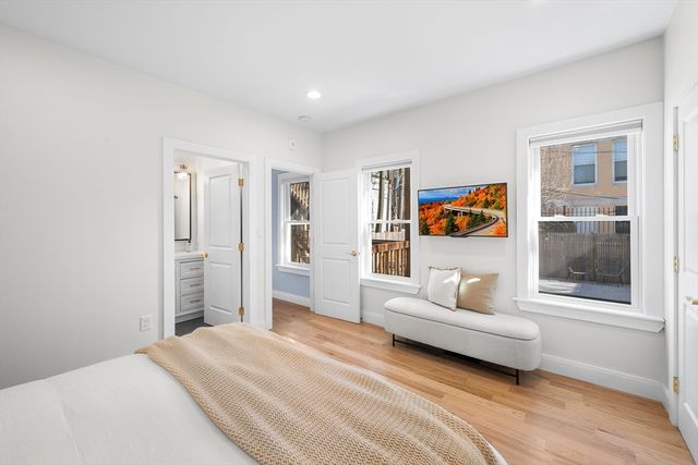 49 Eutaw St 1, Boston, MA 02128