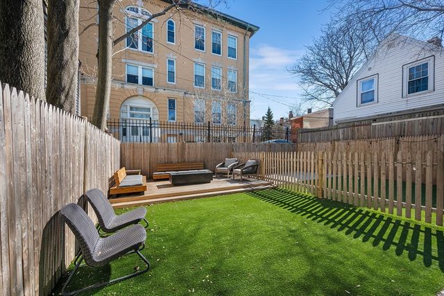 49 Eutaw St 1, Boston, MA 02128