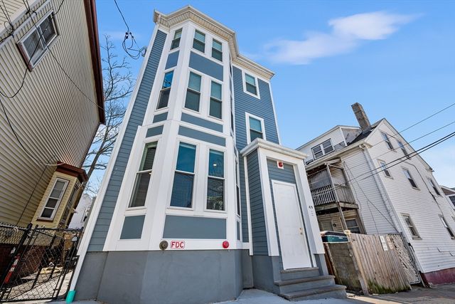 49 Eutaw St 1, Boston, MA 02128