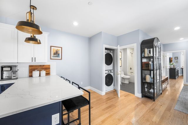 49 Eutaw St 1, Boston, MA 02128