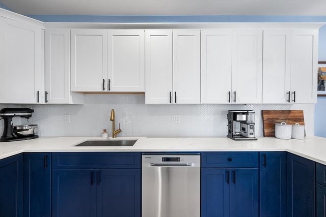 49 Eutaw St 1, Boston, MA 02128