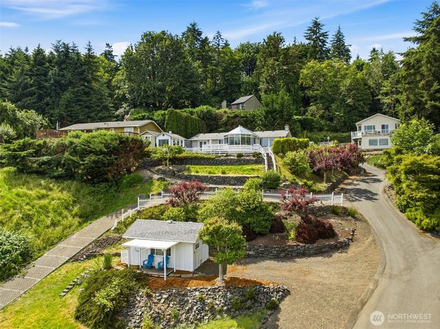1510 Valley Drive NW, Gig Harbor, WA 98332