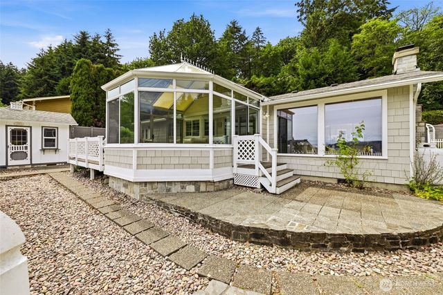 1510 Valley Drive NW, Gig Harbor, WA 98332