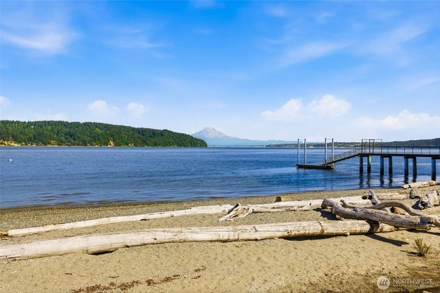 1510 Valley Drive NW, Gig Harbor, WA 98332