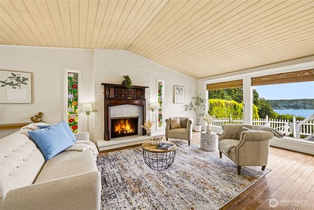 1510 Valley Drive NW, Gig Harbor, WA 98332