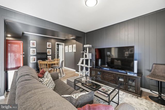 8309 HIGHCLIFFE CT, Annandale, VA 22003