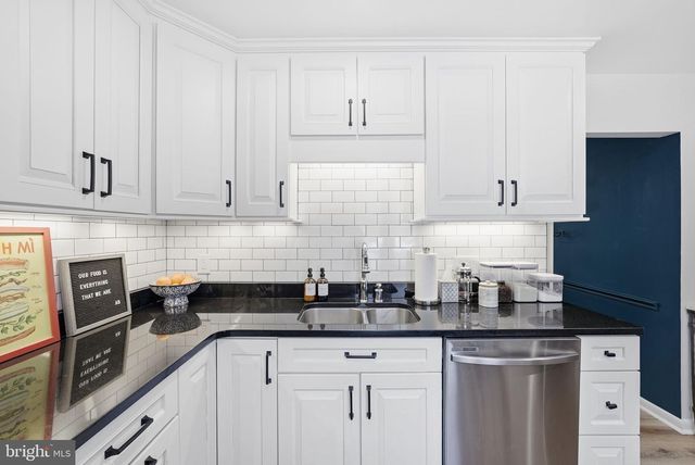 8309 HIGHCLIFFE CT, Annandale, VA 22003