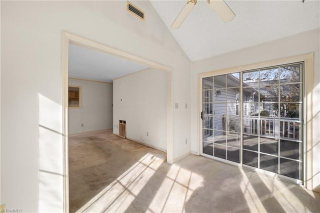 3976 Westridge Meadow Circle, Clemmons, NC 27012