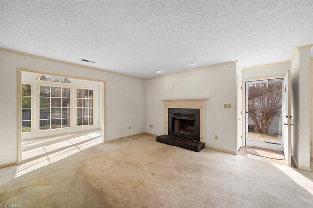 3976 Westridge Meadow Circle, Clemmons, NC 27012