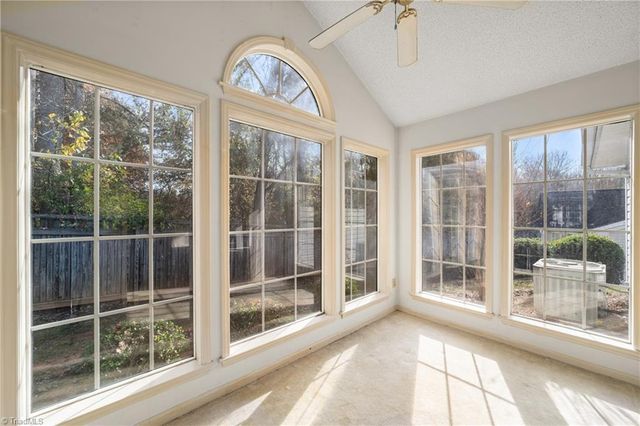 3976 Westridge Meadow Circle, Clemmons, NC 27012