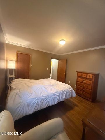 2114 Arlington Avenue, Toledo, OH 43609