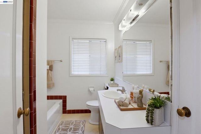 3630 Lorena Ave, Castro Valley, CA 94546