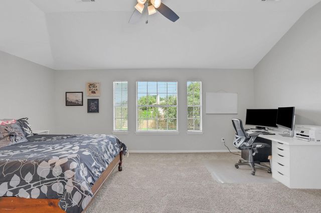 21843 Whispering Forest Drive, Kingwood, TX 77339