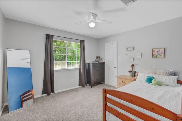 21843 Whispering Forest Drive, Kingwood, TX 77339