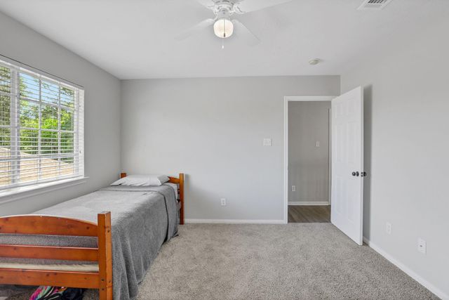 21843 Whispering Forest Drive, Kingwood, TX 77339