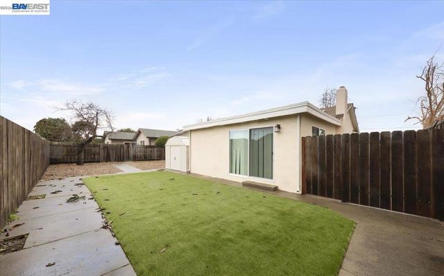 37141 Saint Christopher Street, Newark, CA 94560