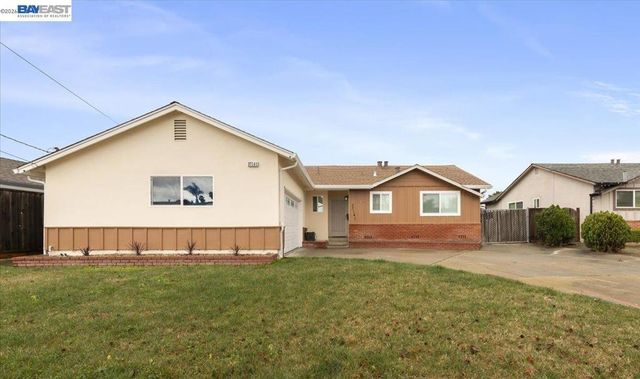 37141 Saint Christopher Street, Newark, CA 94560