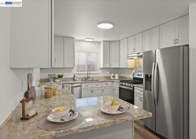 37141 Saint Christopher Street, Newark, CA 94560