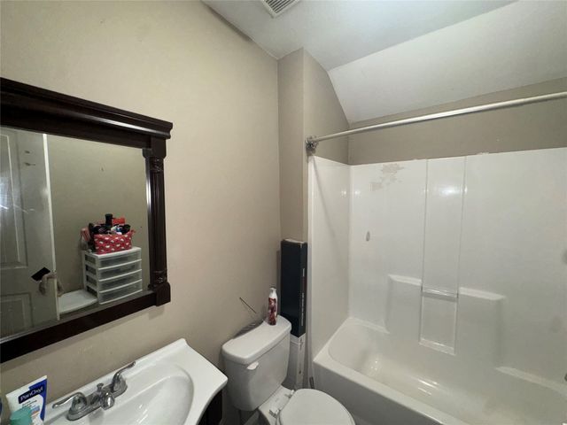 217 E Kimbrough Street, Mesquite, TX 75149