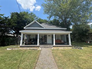 217 E Kimbrough Street, Mesquite, TX 75149