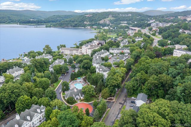 414 Highridge Court, Peekskill, NY 10566