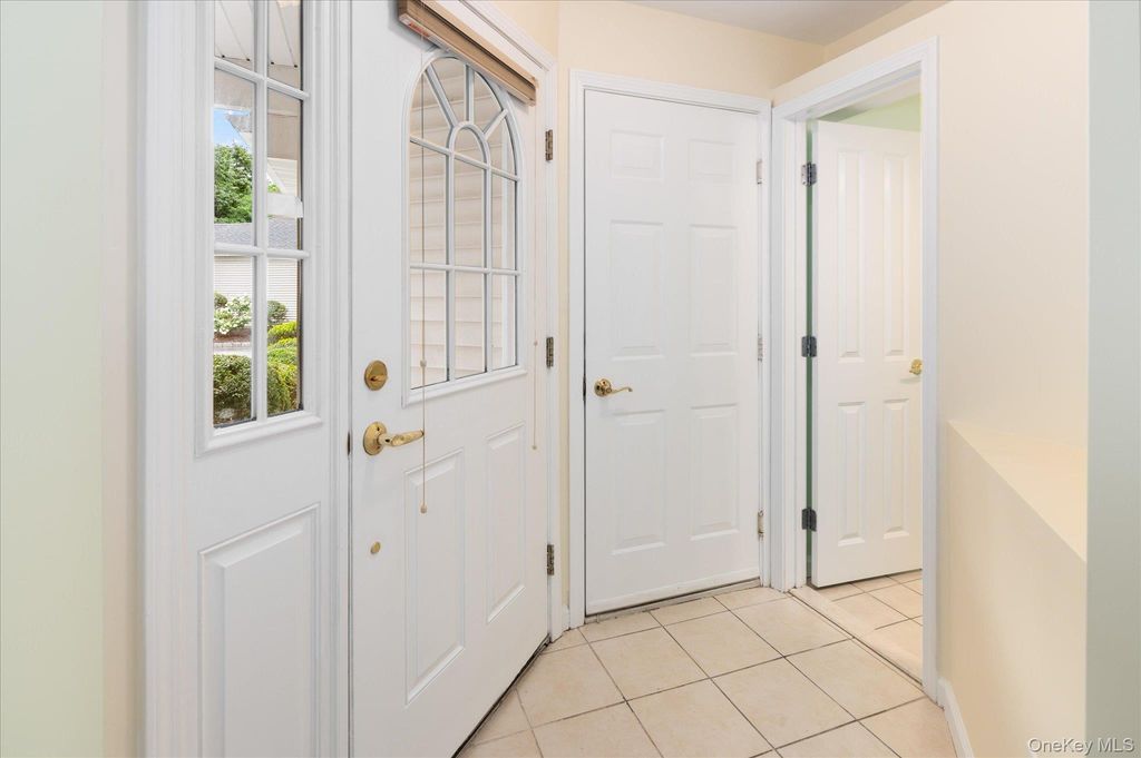 414 Highridge Court, Peekskill, NY 10566 — photo 5