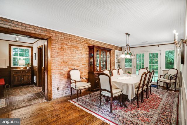 1075 MANNING ST, Great Falls, VA 22066