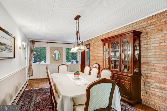 1075 MANNING ST, Great Falls, VA 22066