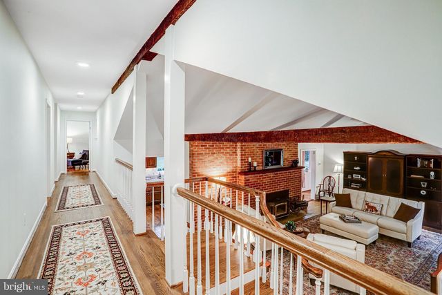 1075 MANNING ST, Great Falls, VA 22066