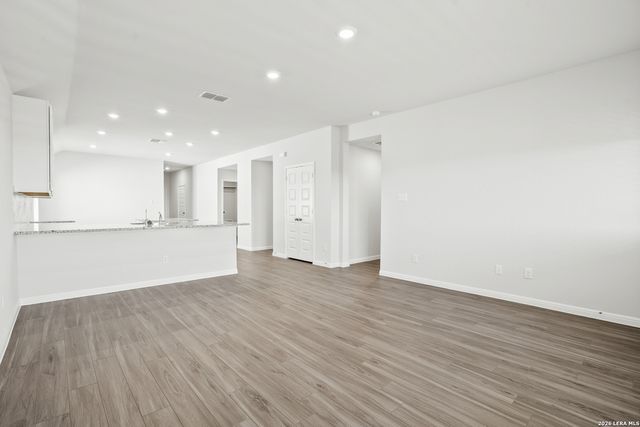 118 High Fence Road, San Antonio, TX 78245