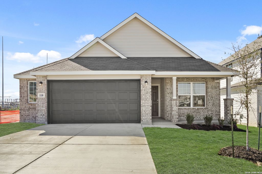 118 High Fence Road, San Antonio, TX 78245