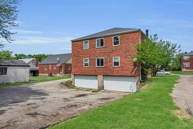 629 Maple Road, Reading, OH 45215