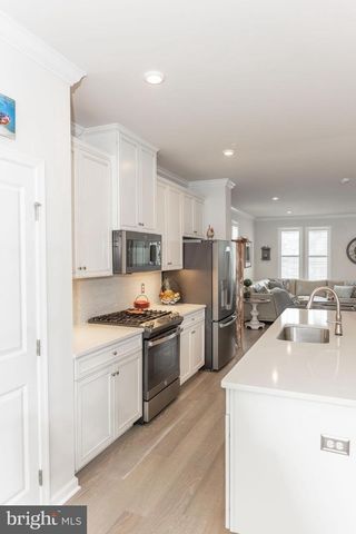 172 STATION DR, Dublin, PA 18917