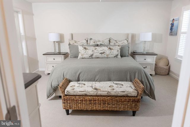 172 STATION DR, Dublin, PA 18917