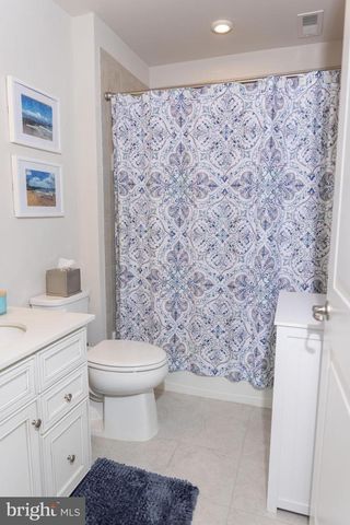 172 STATION DR, Dublin, PA 18917