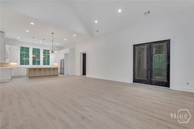 712 Southbridge Boulevard, Savannah, GA 31405