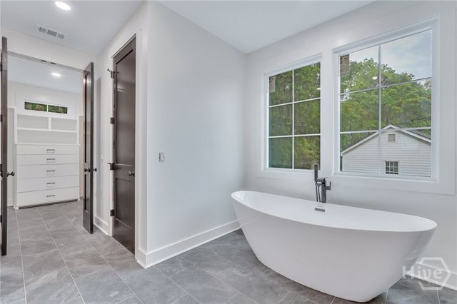 712 Southbridge Boulevard, Savannah, GA 31405