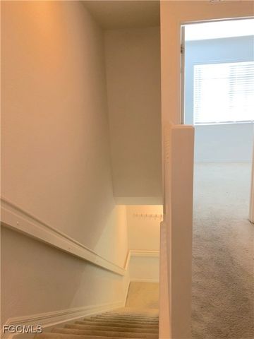 8073 Pacific Beach DR, Fort Myers, FL 33966