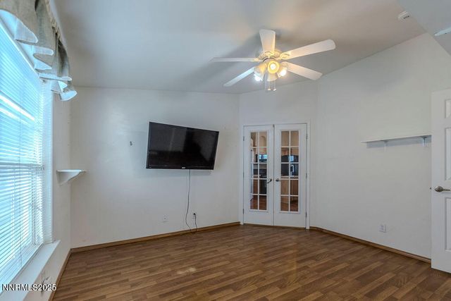 1535 Lincoln Circle, Silver Springs, NV 89429