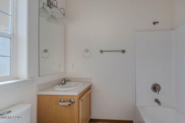 1535 Lincoln Circle, Silver Springs, NV 89429