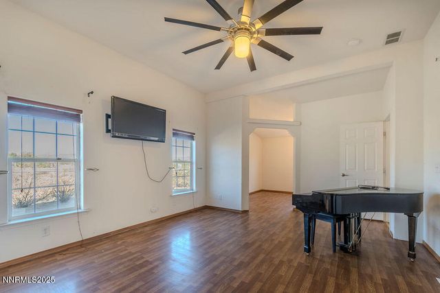 1535 Lincoln Circle, Silver Springs, NV 89429