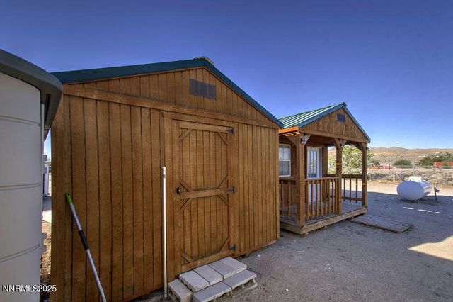 1535 Lincoln Circle, Silver Springs, NV 89429