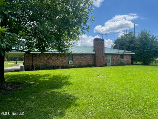 5332 Highway 90, Bay Saint Louis, MS 39520