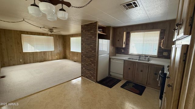 2609 W Southern Avenue 125, Tempe, AZ 85282