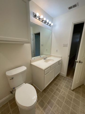 2049 Sunny Side Drive, Little Elm, TX 75068